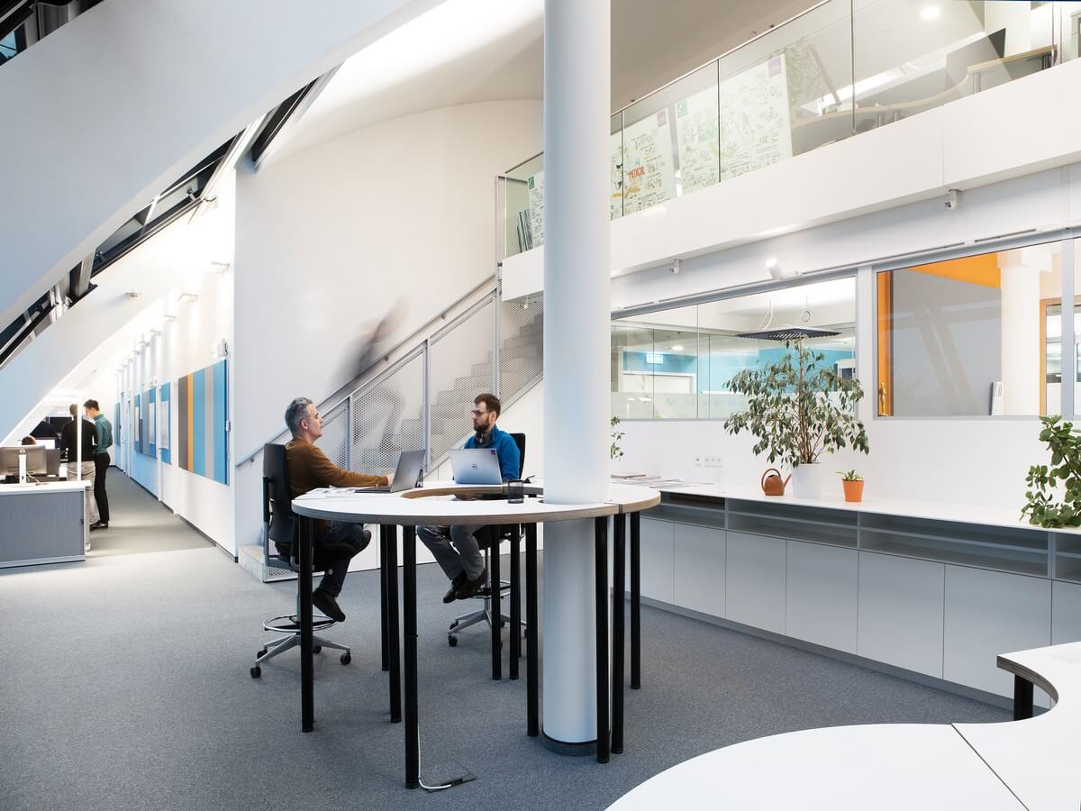 Bürogestaltung, modernes Büro, Zühlke, Peter Döllmann, Architektur, Design, Büroraum