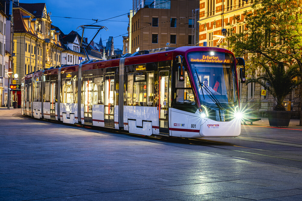 Stadler Tramlink Erfurt by Designed by Doellmann Design