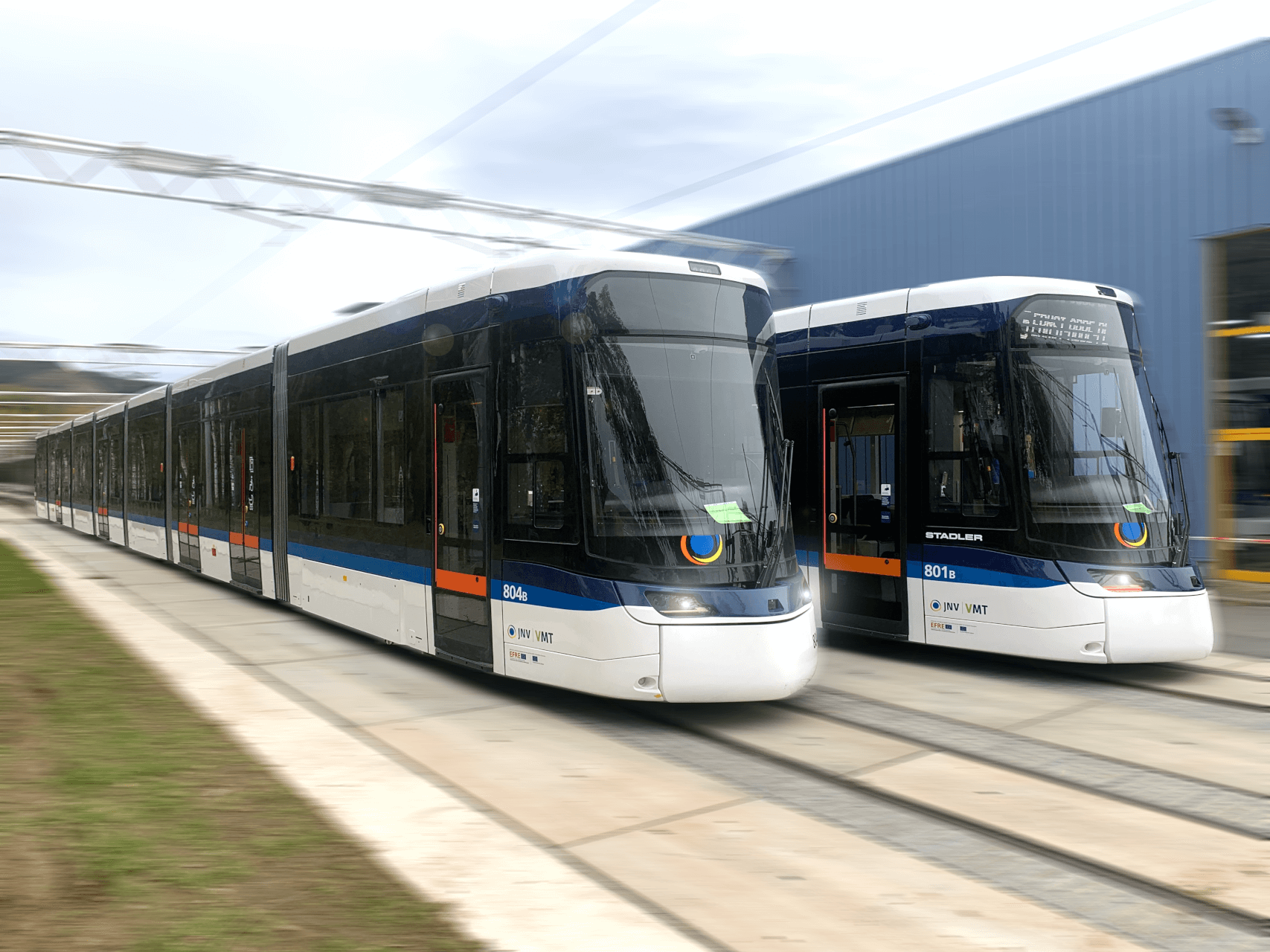 Lichtbahn Jena - eine moderne Straßenbahn, gestaltet von DDA Industrial kurz vor der Auslieferung